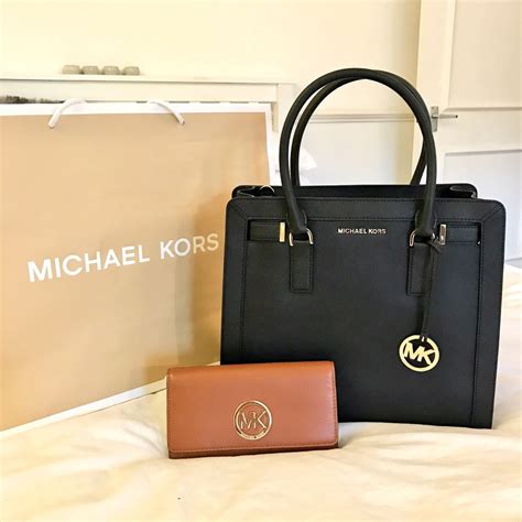 michael kors set bags|michael kors bags sale clearance.